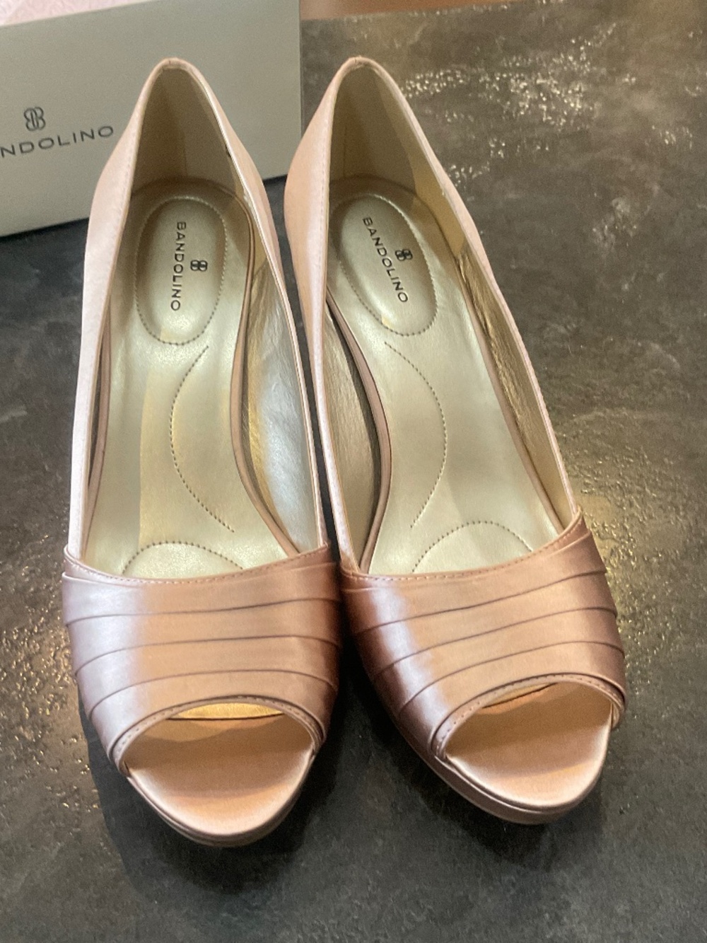 Bandolino Pale Pink Fabric Heels